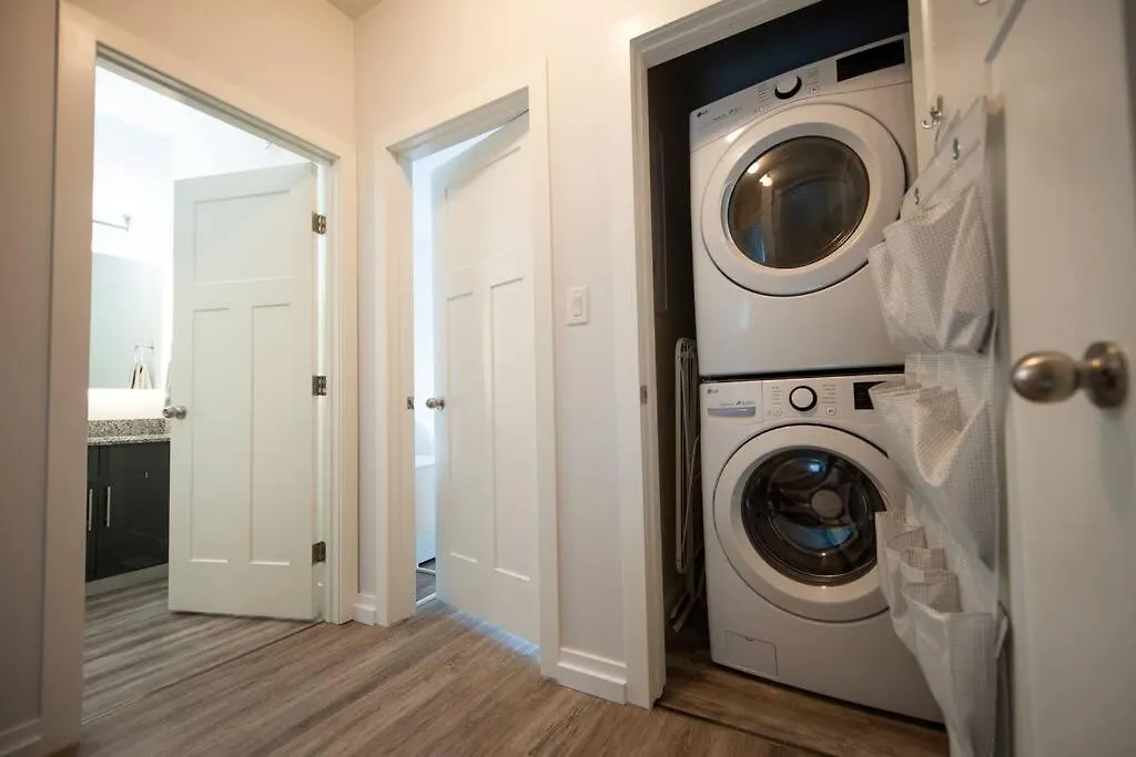 Upscale 2 Bedroom Townhouse Near Univ Of Manitoba Winnipeg Semesterbostad