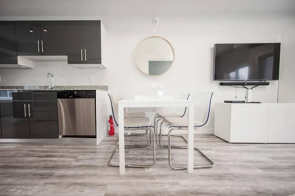 Upscale 2 Bedroom Townhouse Near Univ Of Manitoba Winnipeg