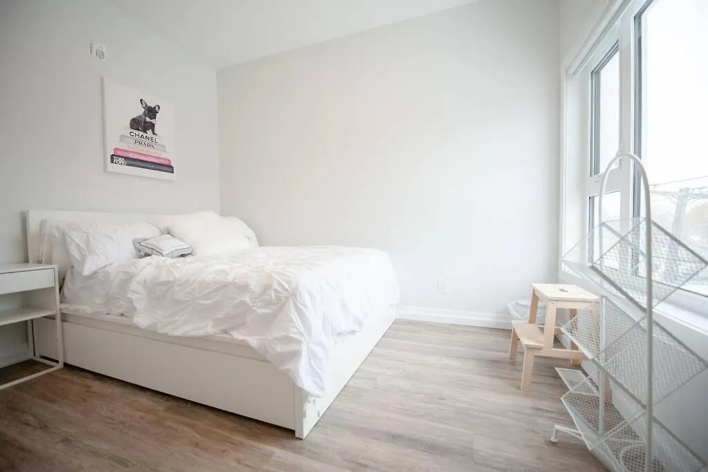 Upscale 2 Bedroom Townhouse Near Univ Of Manitoba Winnipeg Kanada